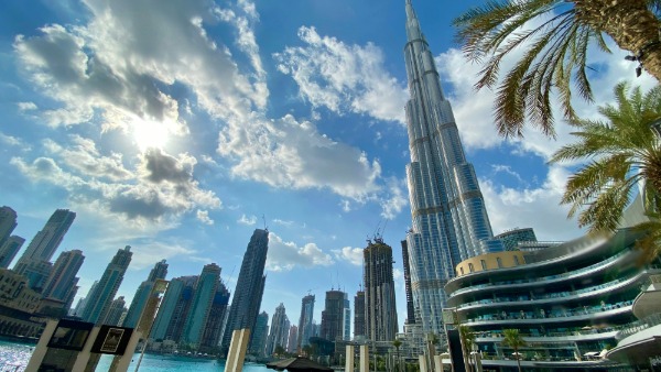 Dubai Burj Khalifa at dusk