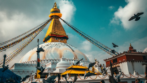 Kathmandu temple and mountains